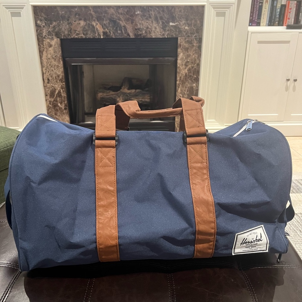 Herschel Duffle Bag with Shoe compartment